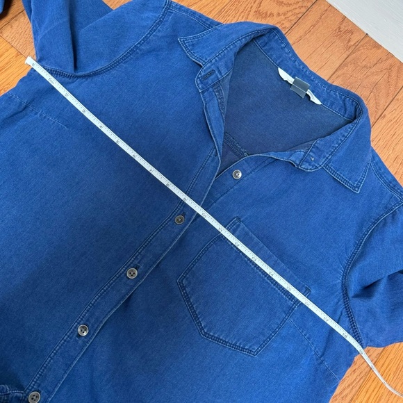 Old Navy The Classic Shirt Blue Size medium - Picture 8 of 10